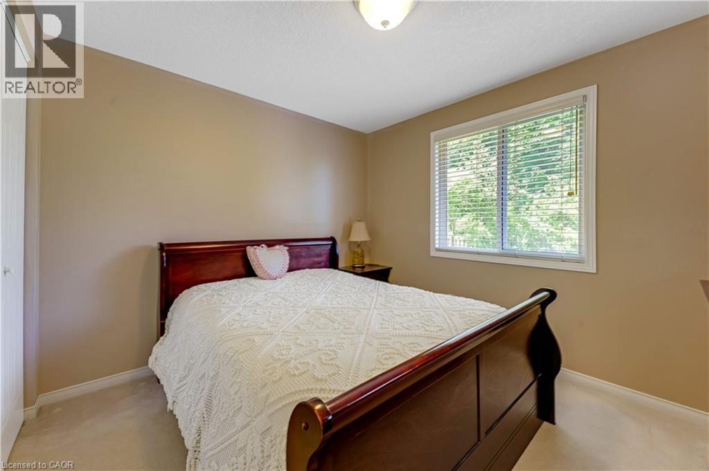42 BRIARMEADOW Crescent - 22