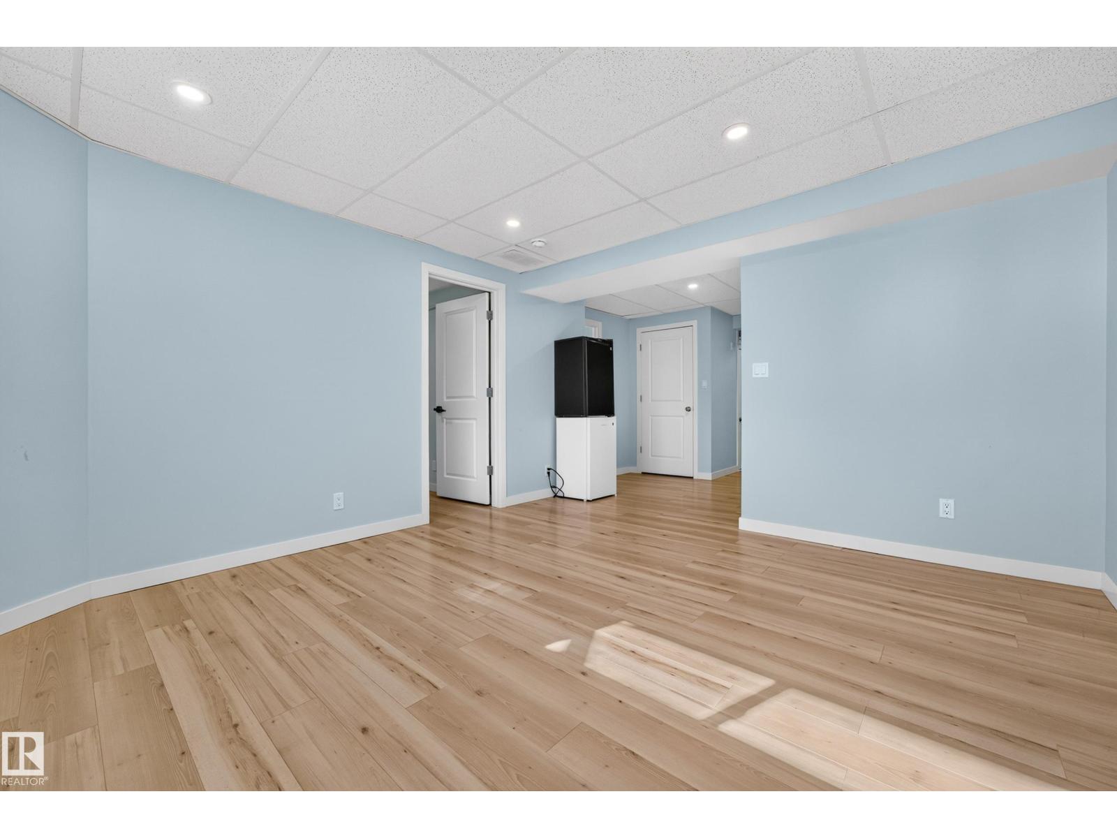1103 117 ST SW - 32