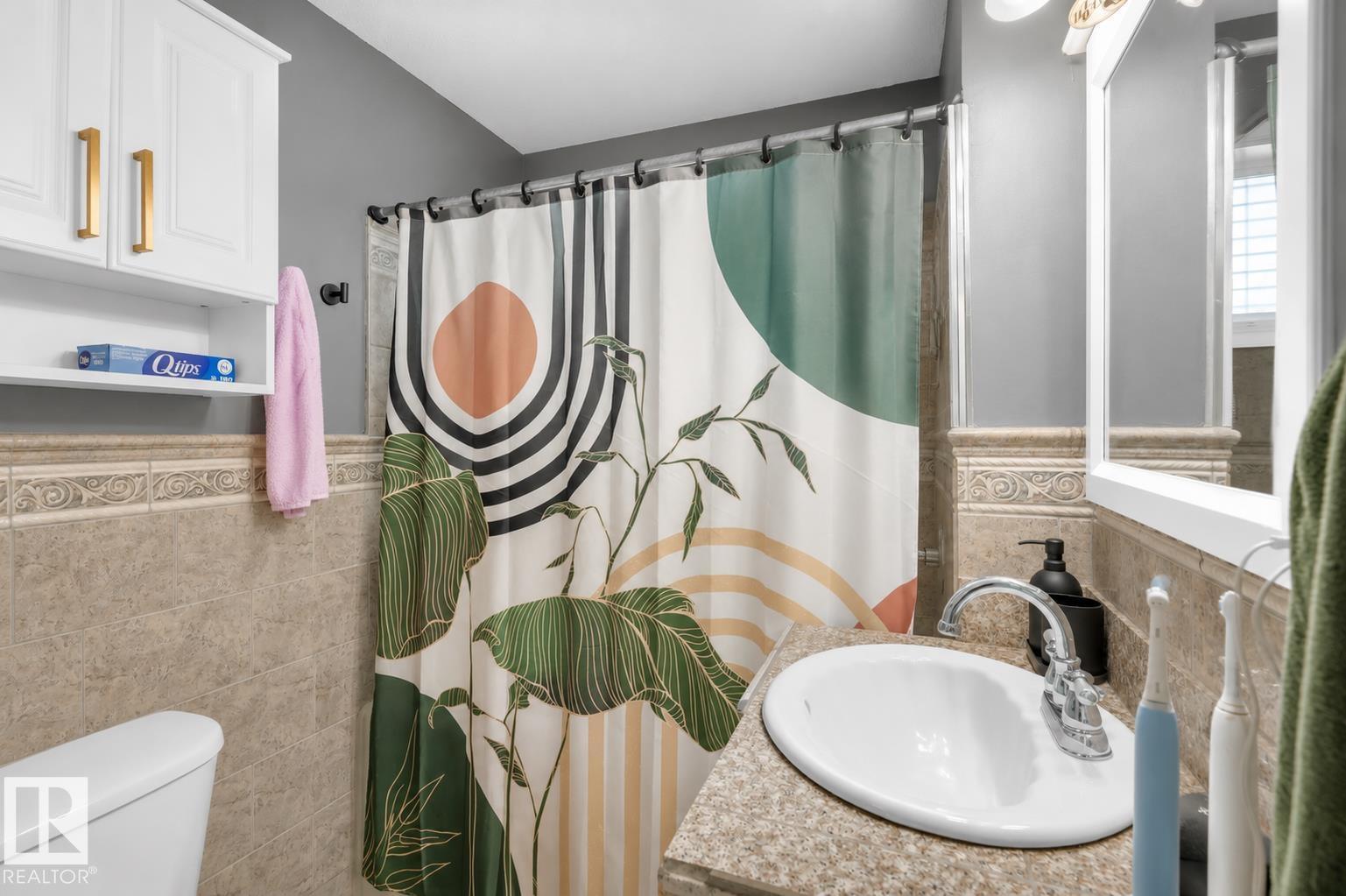 5103 50 ST - Image 15