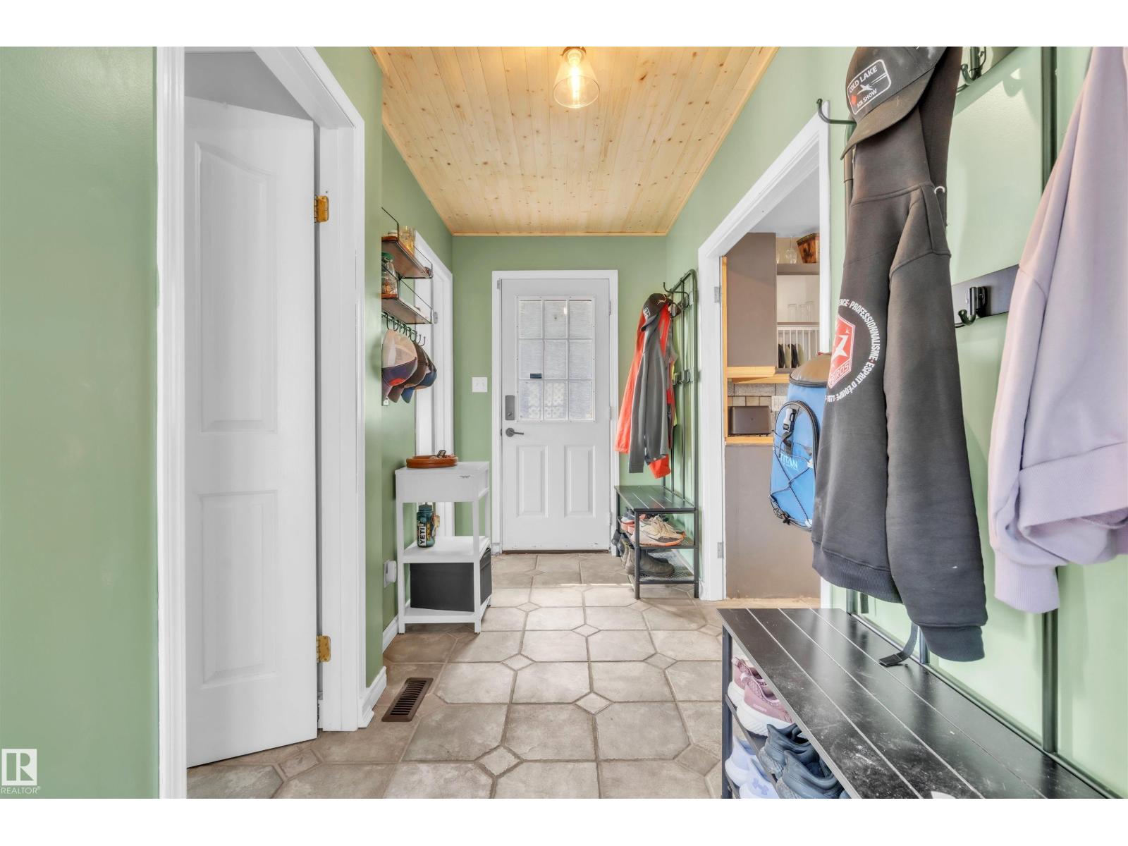 5103 50 ST - Image 6