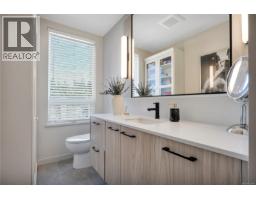301 947 Whirlaway Cres, Langford, BC V9B6Z9 Photo 41