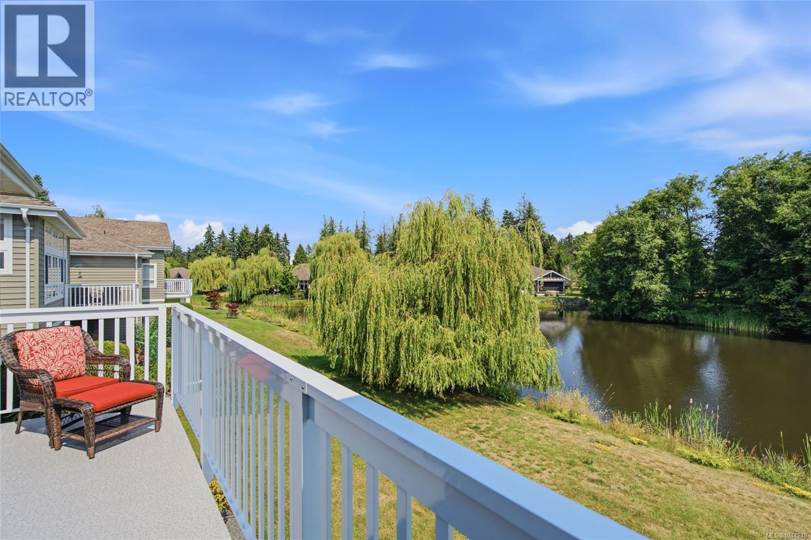 1387 Saturna Dr - Image 28