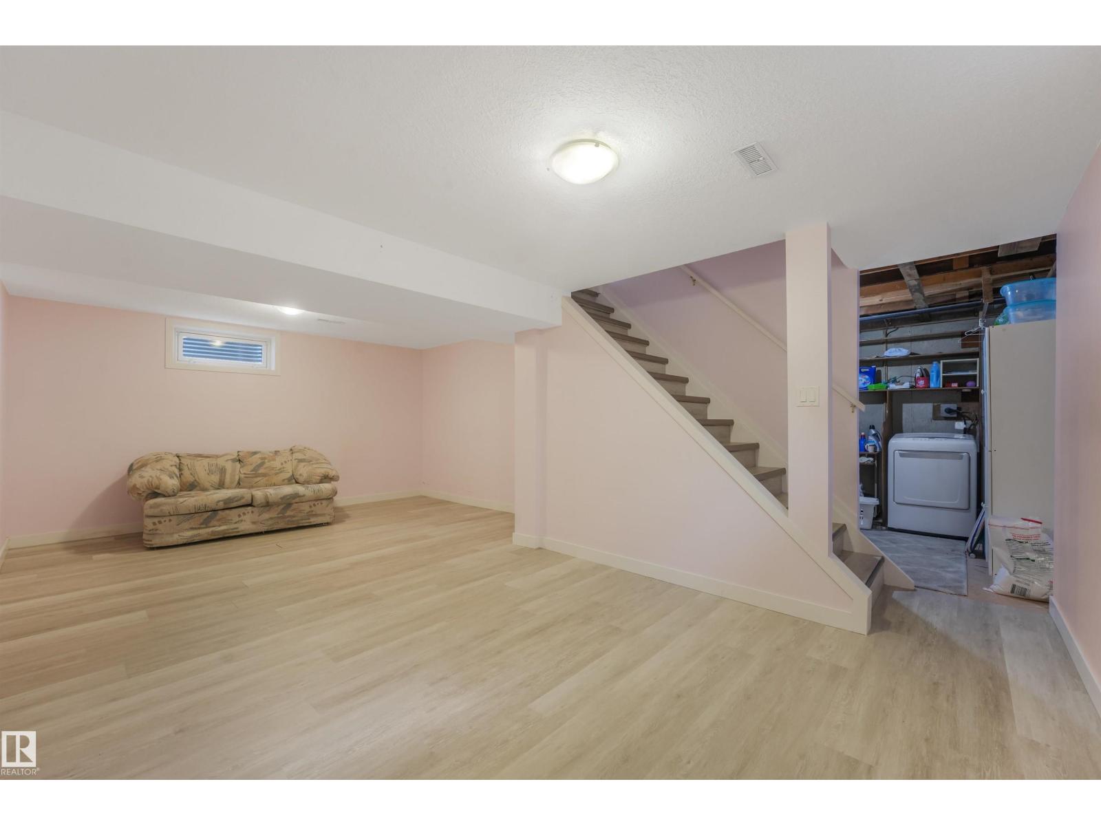 267 RIDGEWOOD TC - 32