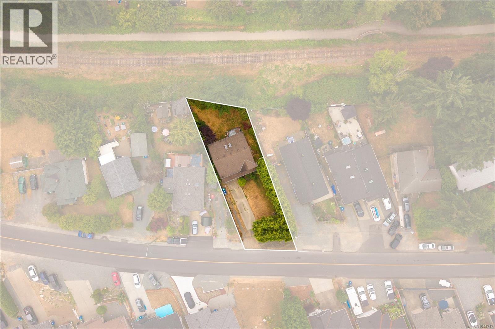640 Railway Ave - 5