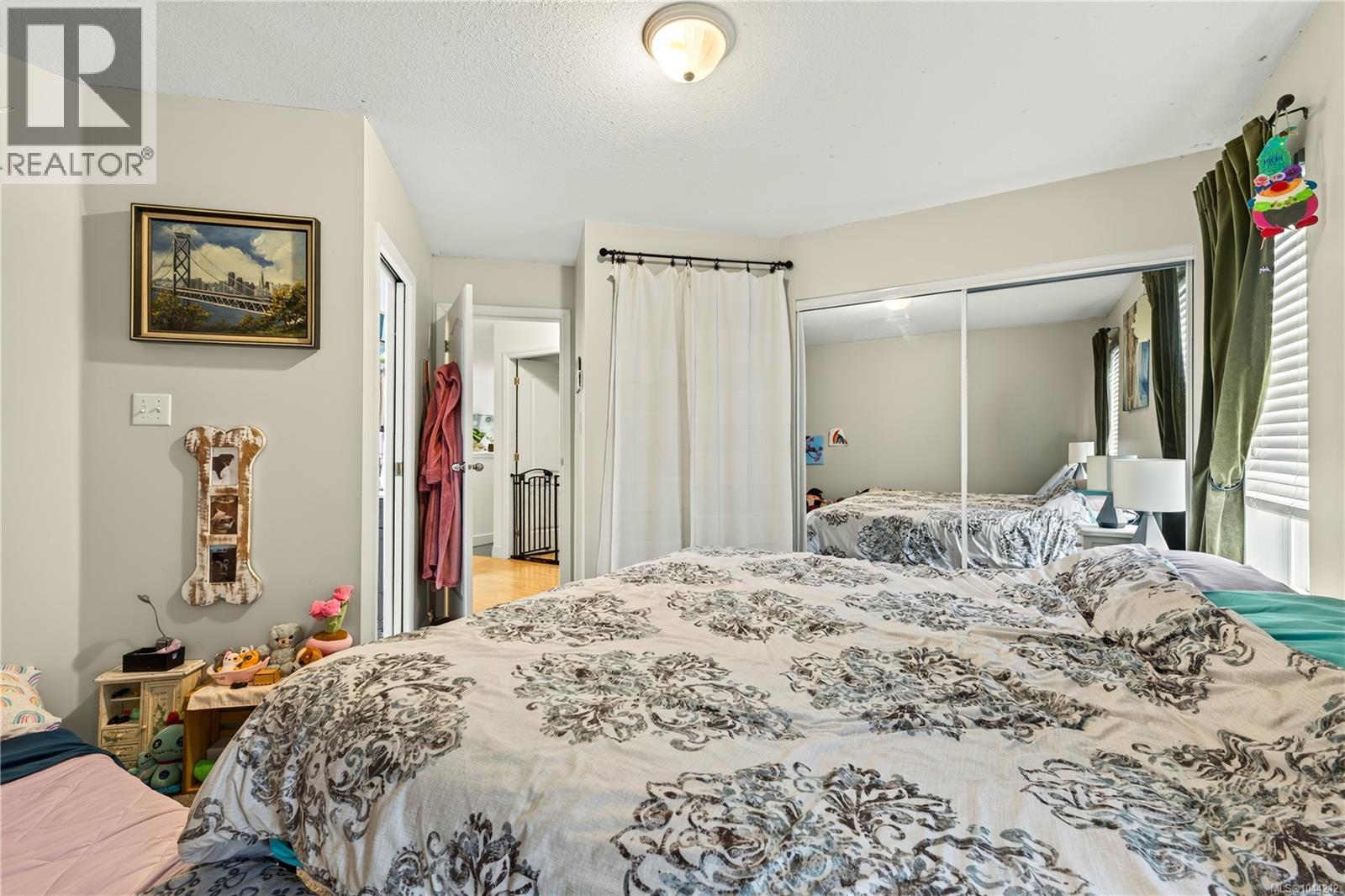 640 Railway Ave - 15