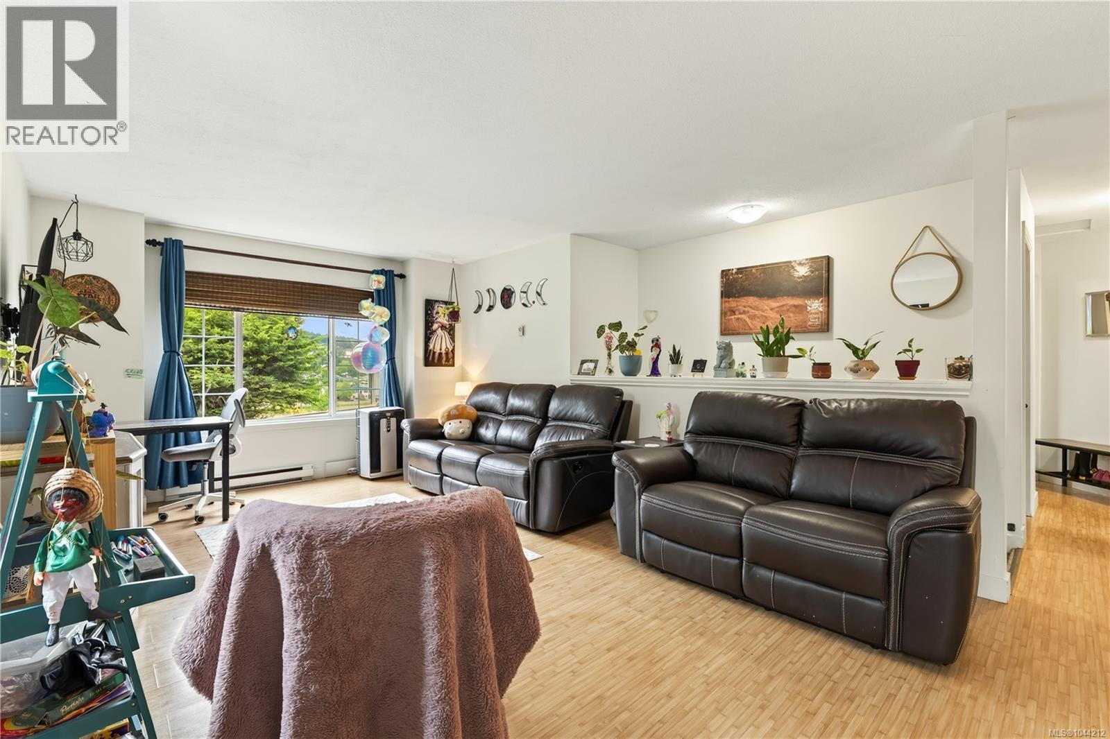 640 Railway Ave - 25