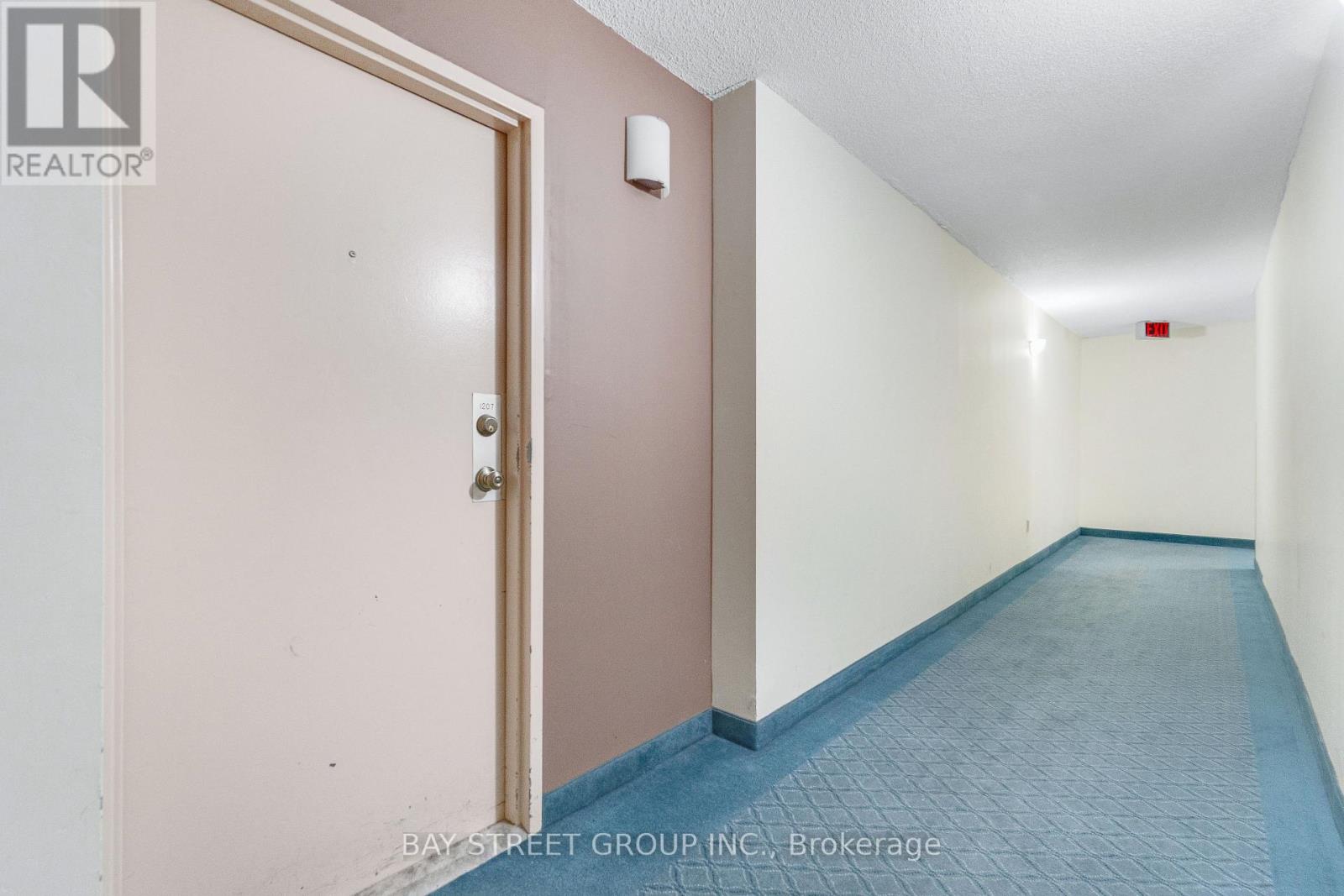 #1207 10 STONEHILL COURT - 6