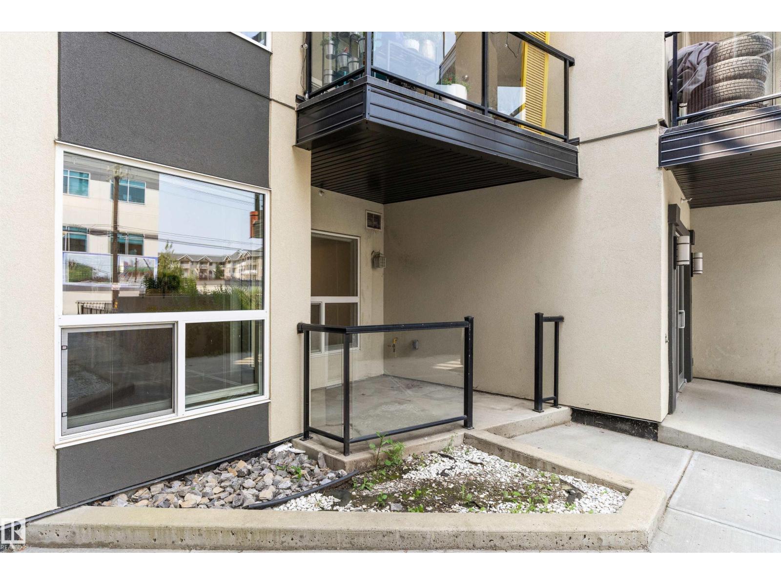 #109 10523 123 ST NW - 5