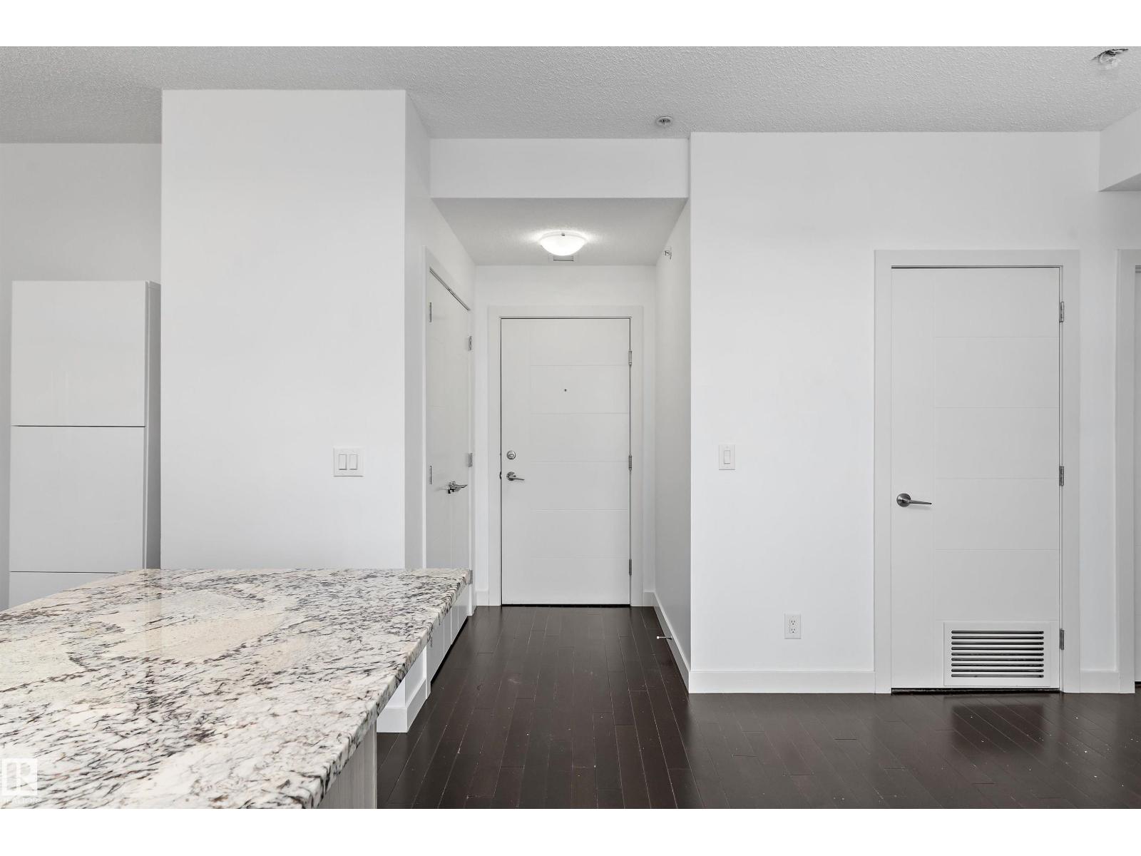#109 10523 123 ST NW - Image 8