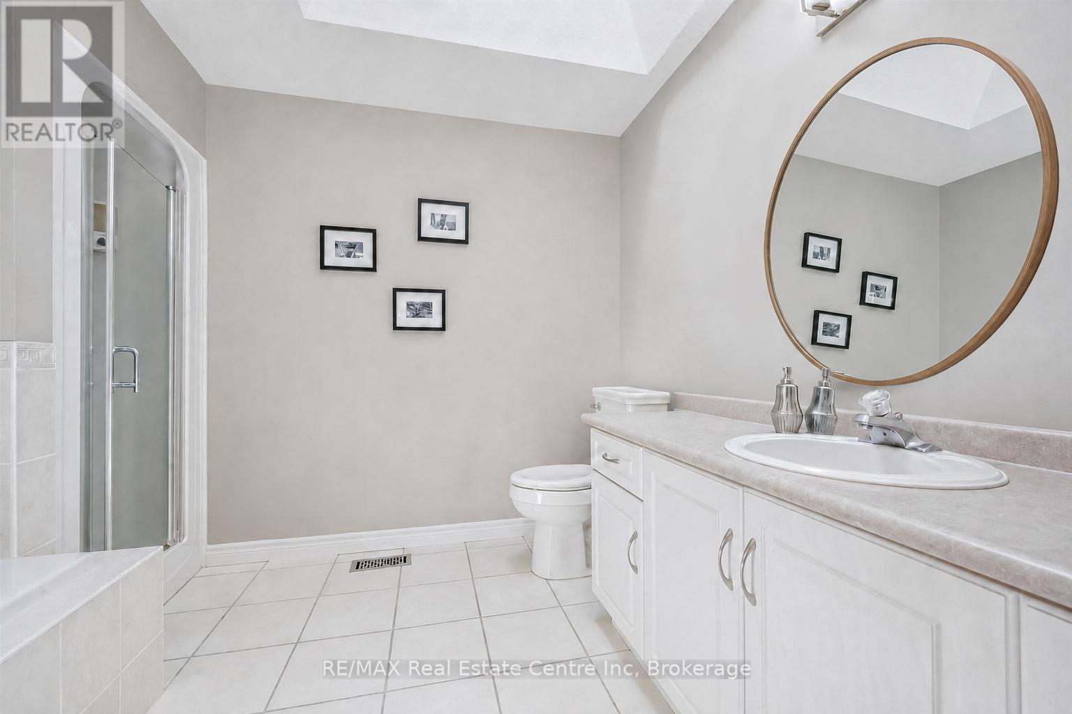 12 TELFER GLEN STREET - Image 22
