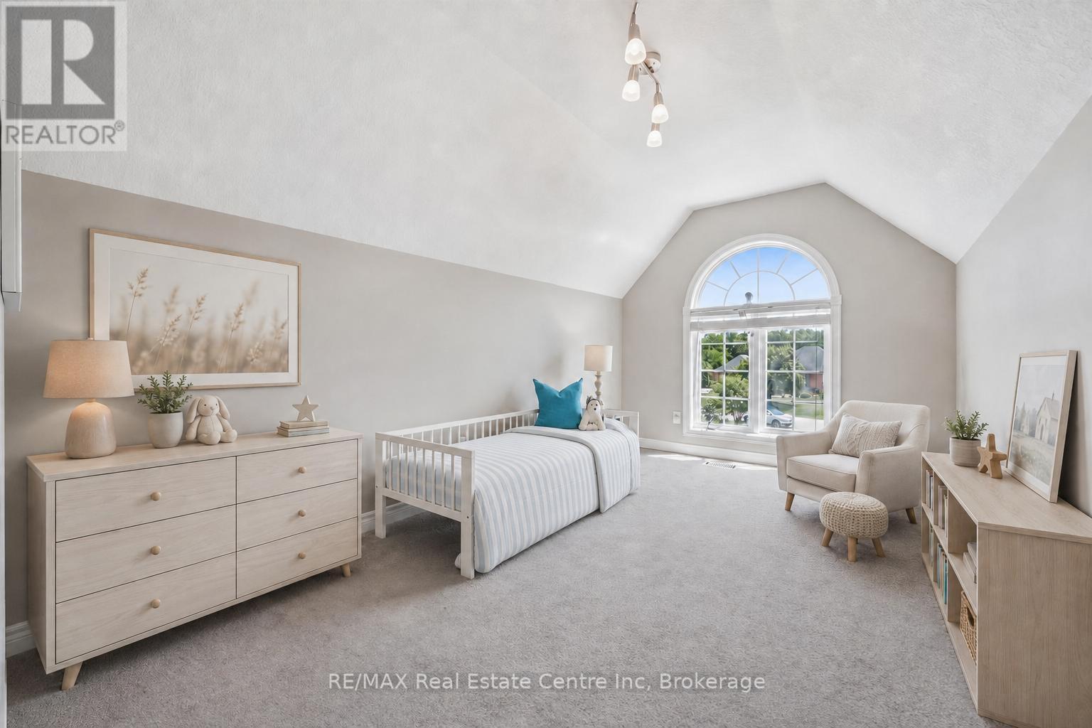 12 TELFER GLEN STREET - 24