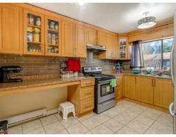 135 9463 Prince Charles Boulevard, Surrey, BC V3V7G1 Photo 7
