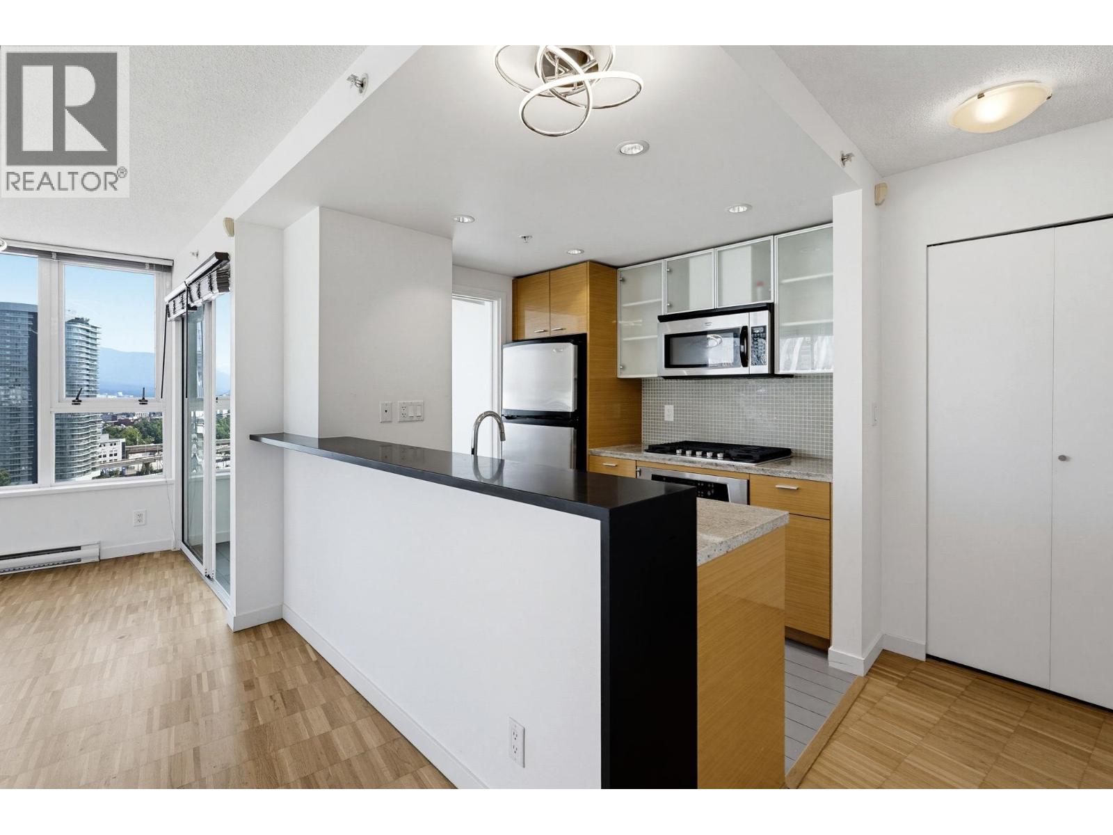 1 Bed, 1 Bath House for Sale in Vancouver – 2508 33 SMITHE STREET, Vancouver – MLS# R3150038 - Image 14