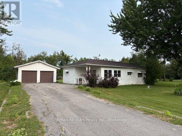 12 STEPHEN COURT - 31