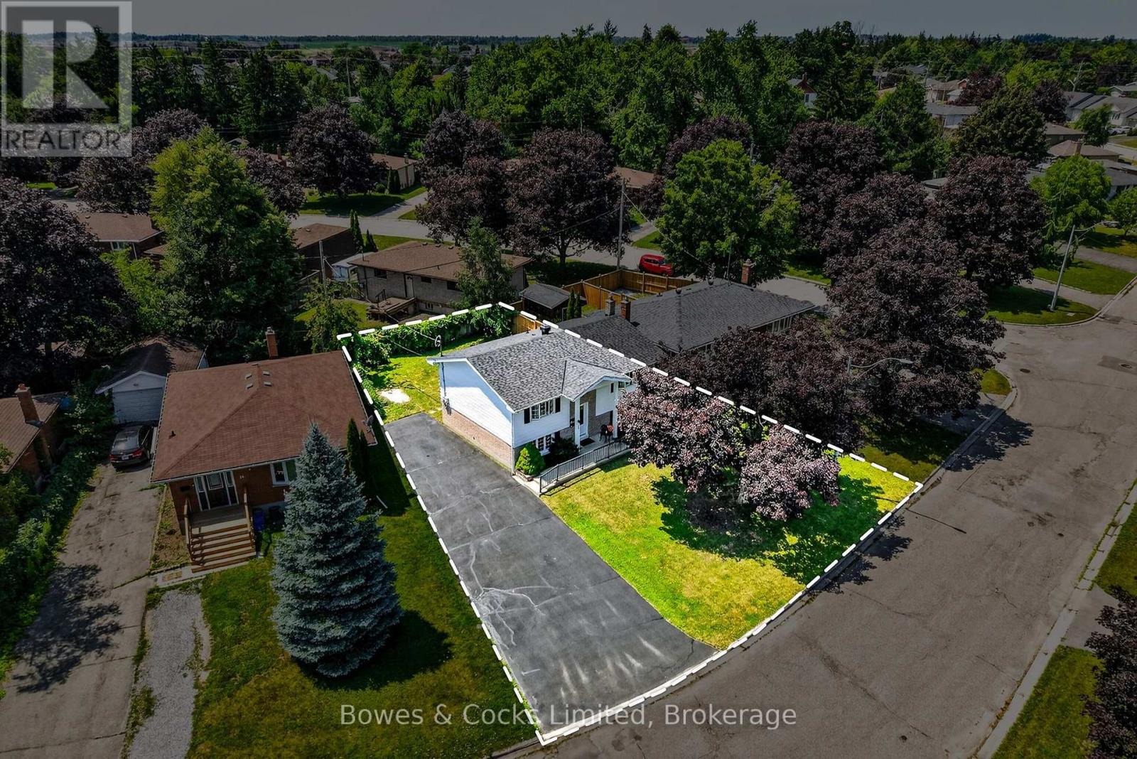 13 ROSEMARY DRIVE - 2