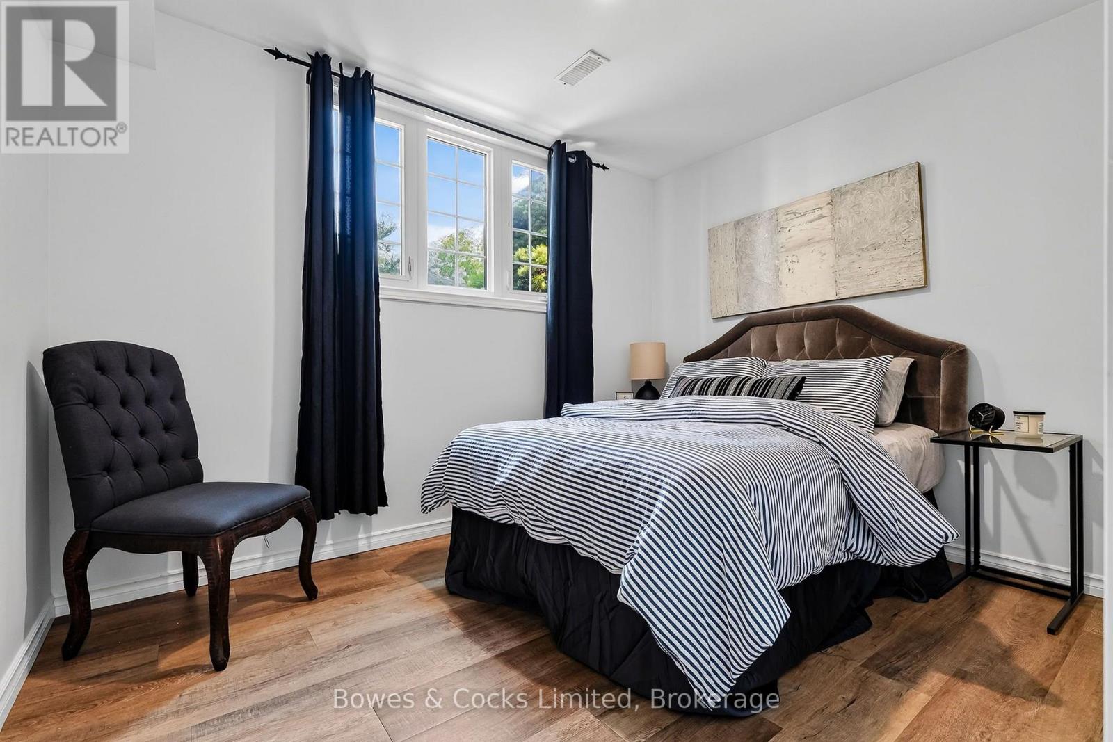 13 ROSEMARY DRIVE - 22