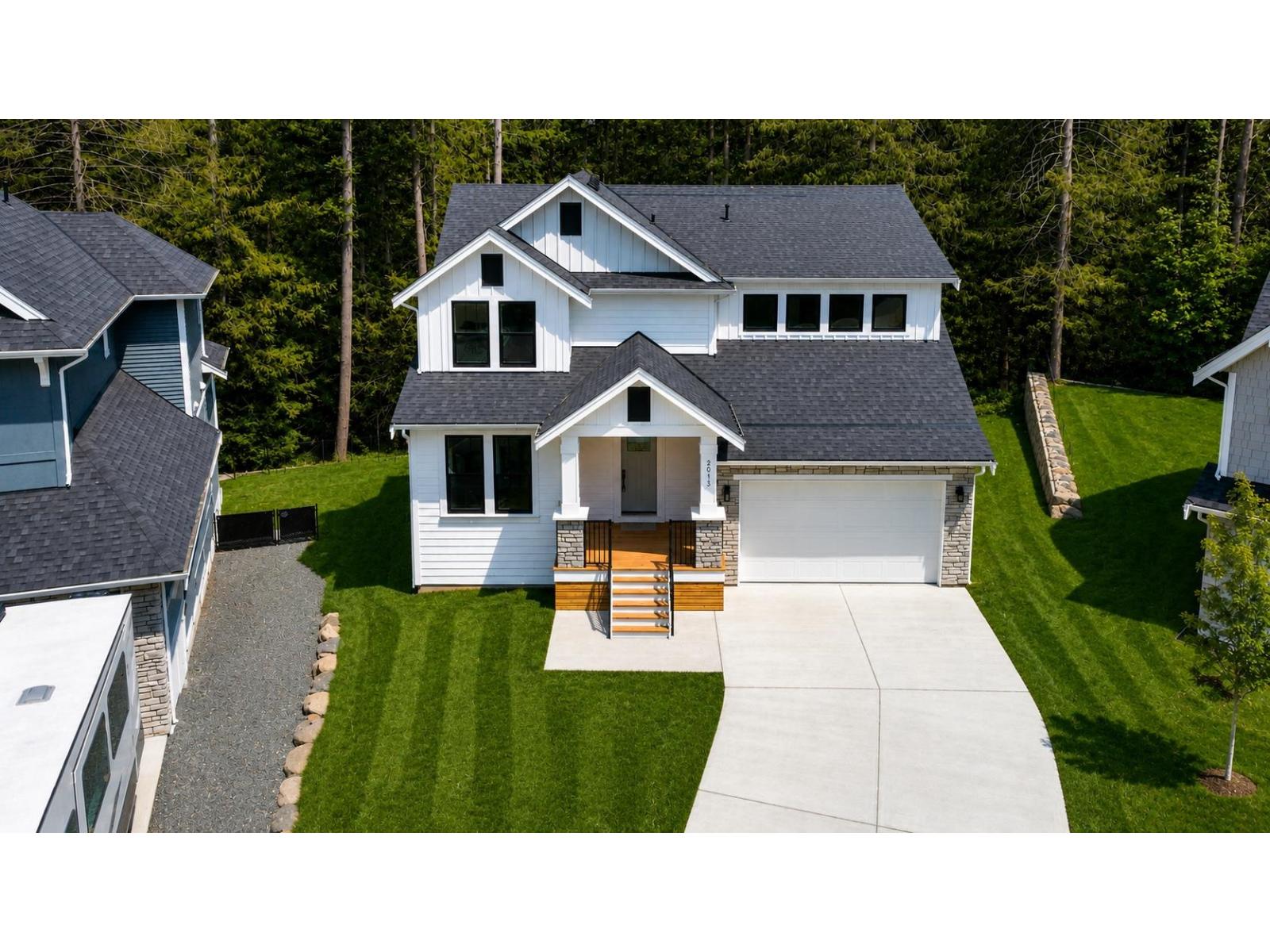 2013 SPARROW HAWK PLACE, Mt Woodside