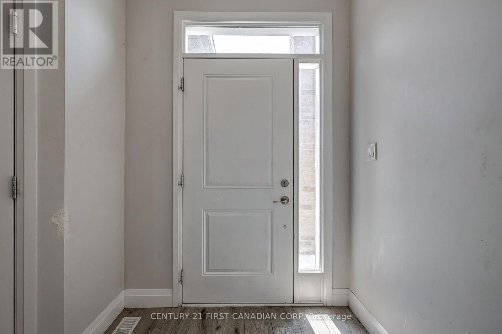 127 MARCONI COURT - Image 13