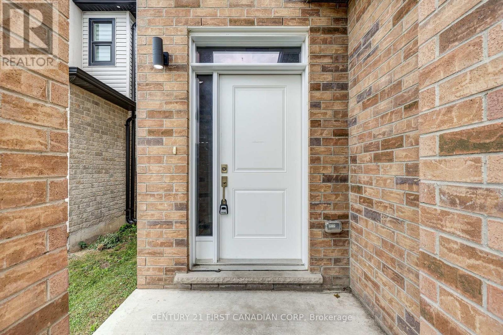 127 MARCONI COURT - Image 8