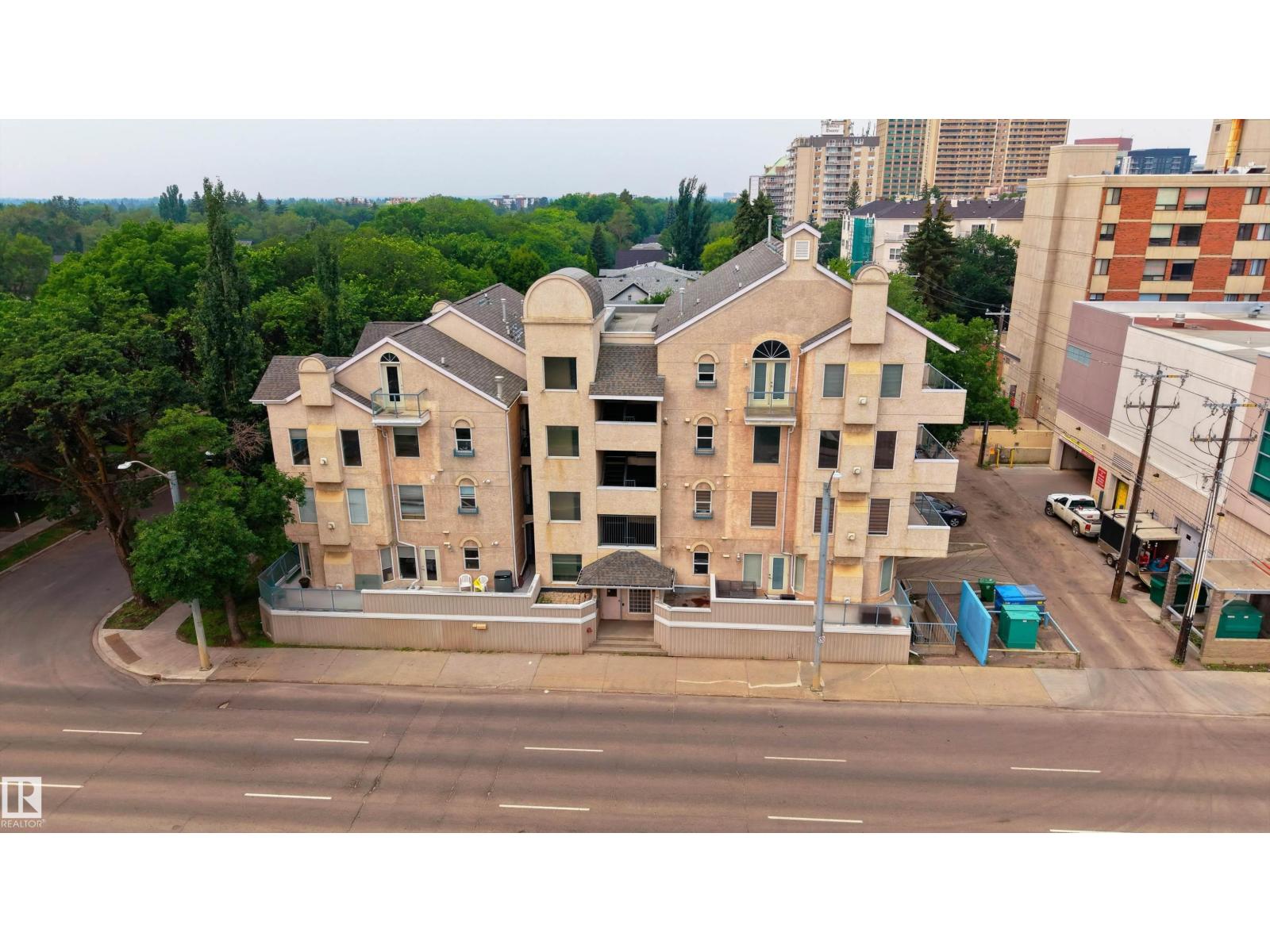 #301 8108 109 ST NW - 1