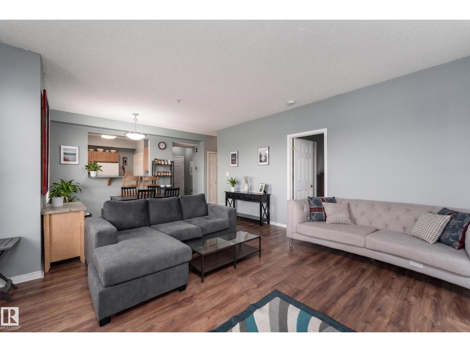 #301 8108 109 ST NW - 4
