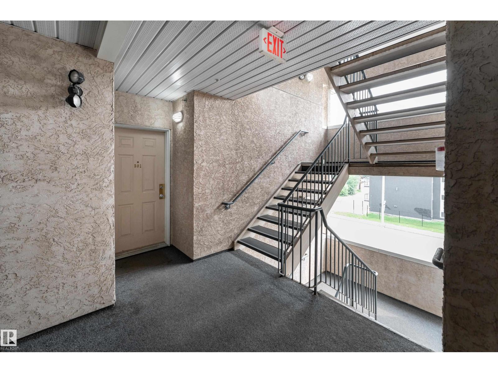 #301 8108 109 ST NW - 21