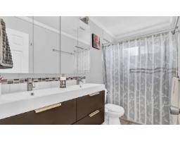 18240 64 Avenue, Surrey, BC V3S8A7 Photo 27