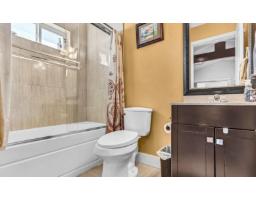 18240 64 Avenue, Surrey, BC V3S8A7 Photo 26