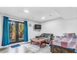 18240 64 Avenue, Surrey, BC V3S8A7 Photo 20