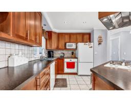 18240 64 Avenue, Surrey, BC V3S8A7 Photo 7