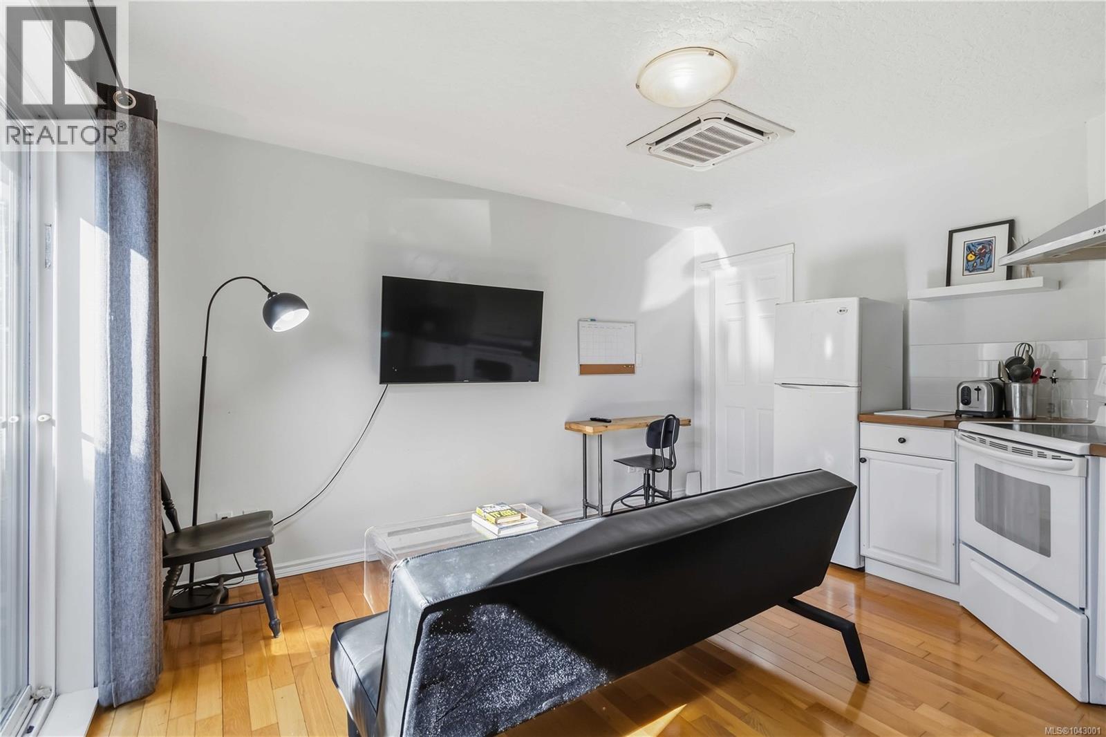 2508 Shakespeare St - 22