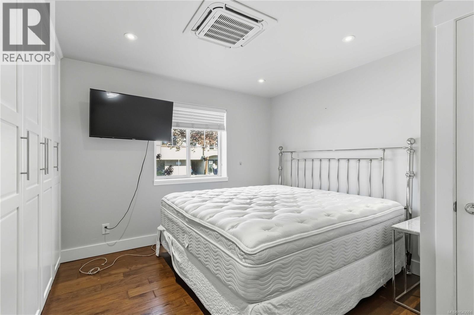 2508 Shakespeare St - 19