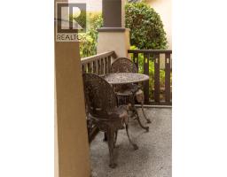 8 1880 Chandler Ave, Victoria, BC V8S1N8 Photo 30