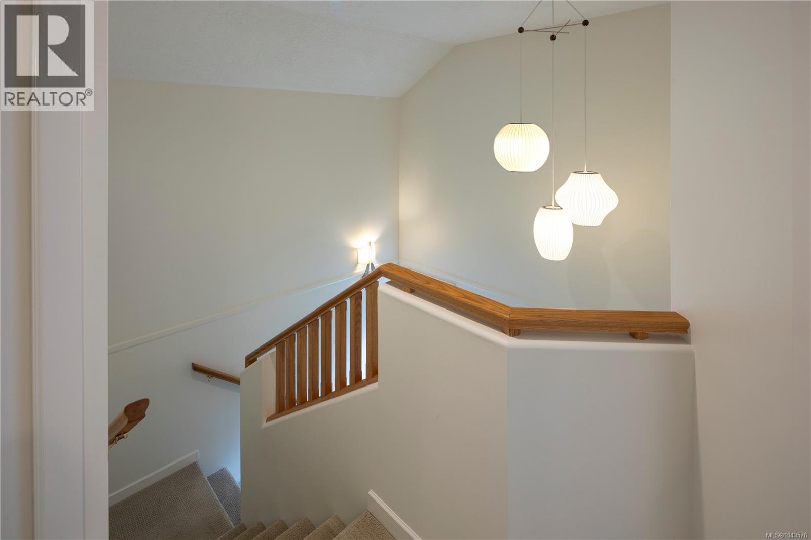 #8 1880 Chandler Ave - 20