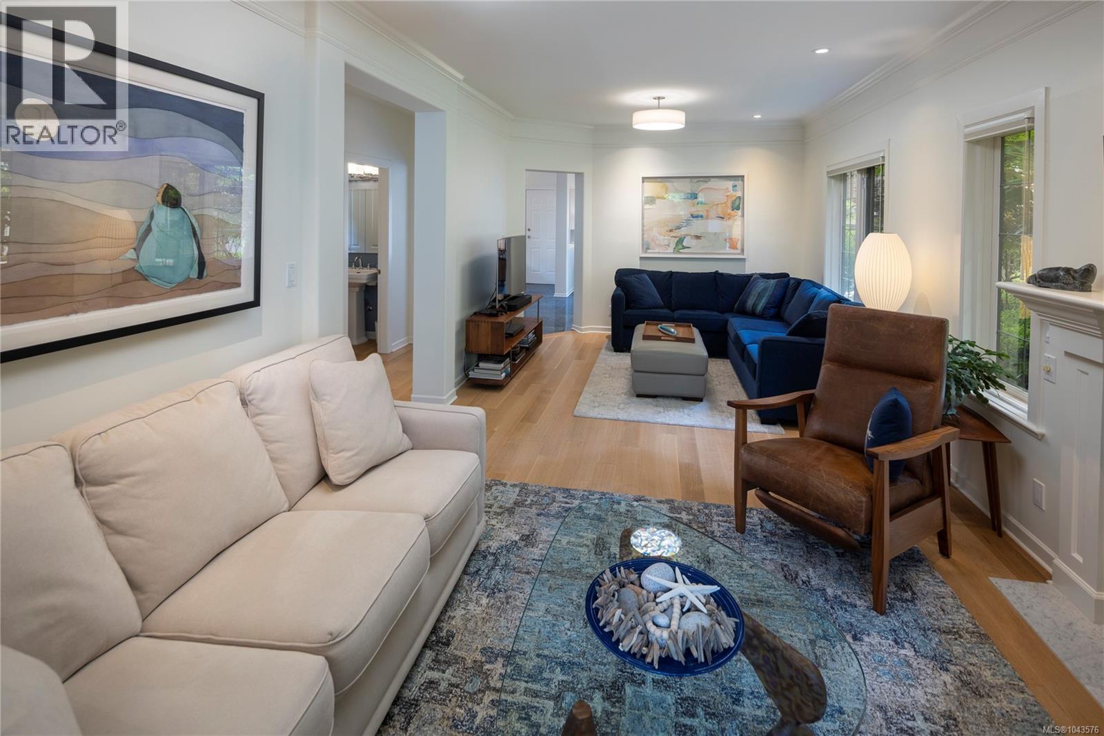 #8 1880 Chandler Ave - 5
