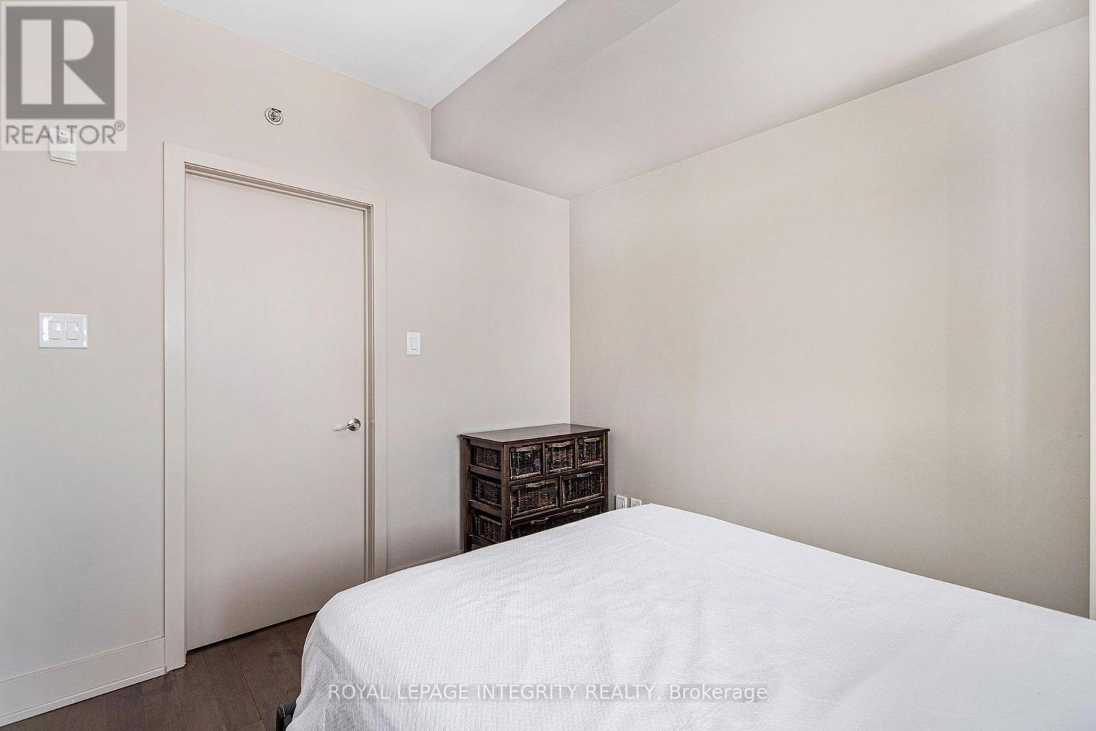 1 Bed, 1 Bath Apartment for Rent in Ottawa – 805 – 108 RICHMOND ROAD, Ottawa – MLS# X13609910 - Image 17