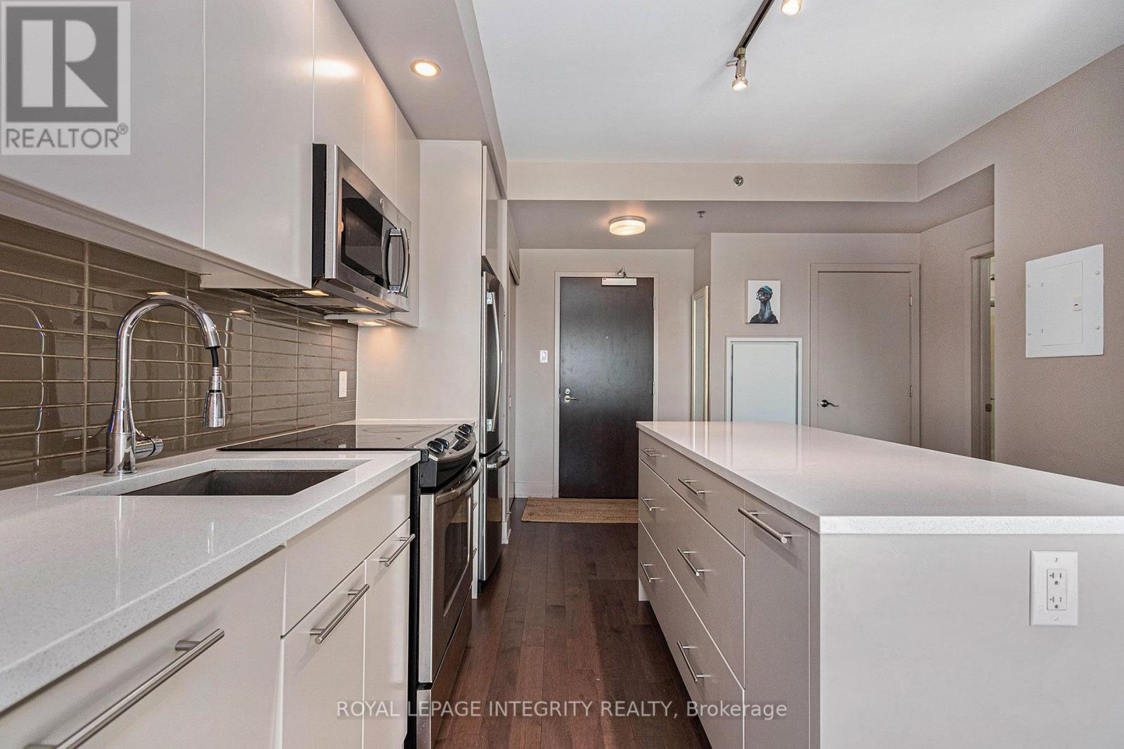 1 Bed, 1 Bath Apartment for Rent in Ottawa – 805 – 108 RICHMOND ROAD, Ottawa – MLS# X13609910 - Image 8