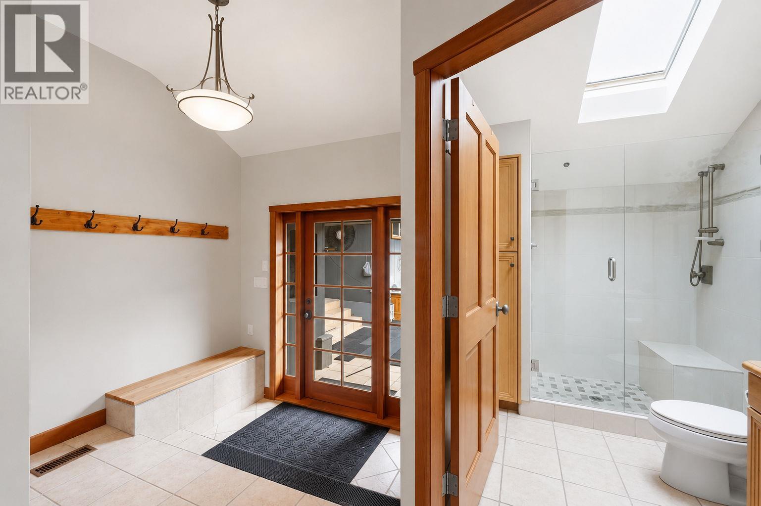 #168 1675 PENTICTON Avenue - 51