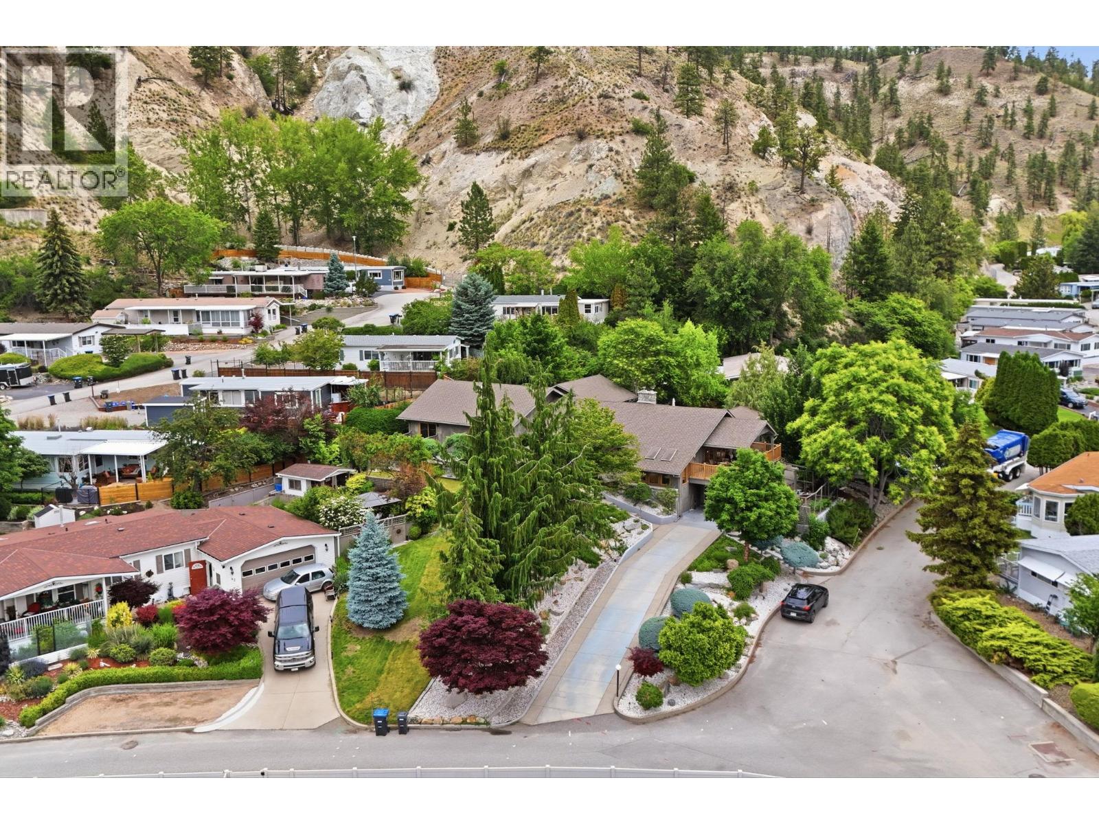 #168 1675 PENTICTON Avenue - 77
