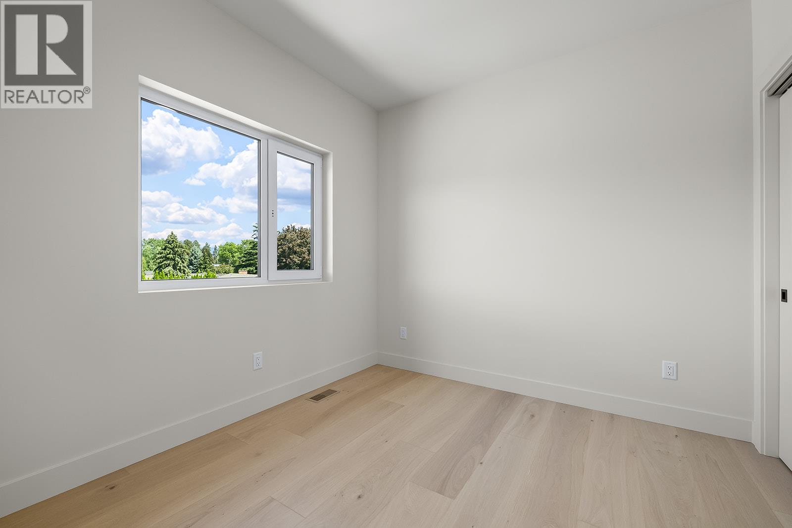 #1 4495 Walker Road - 26