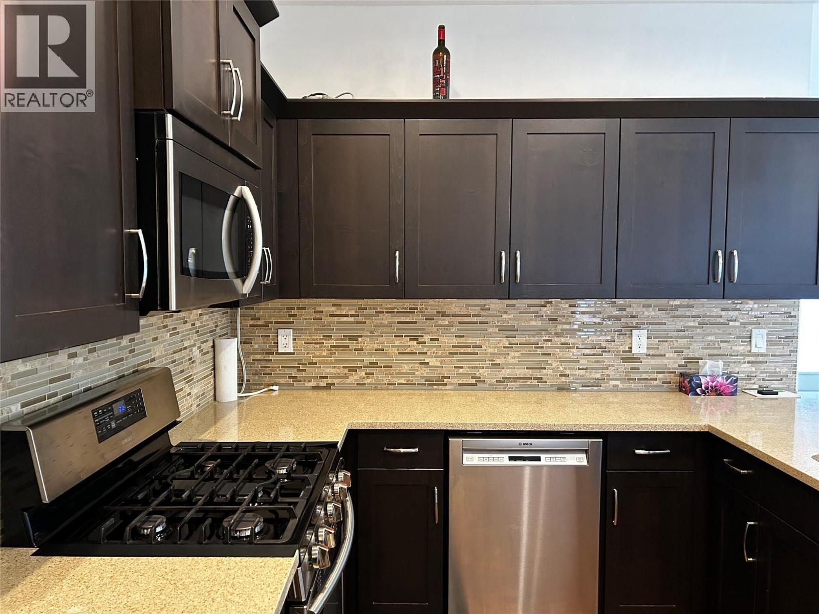 #15 1040 Mt Revelstoke Place - 7