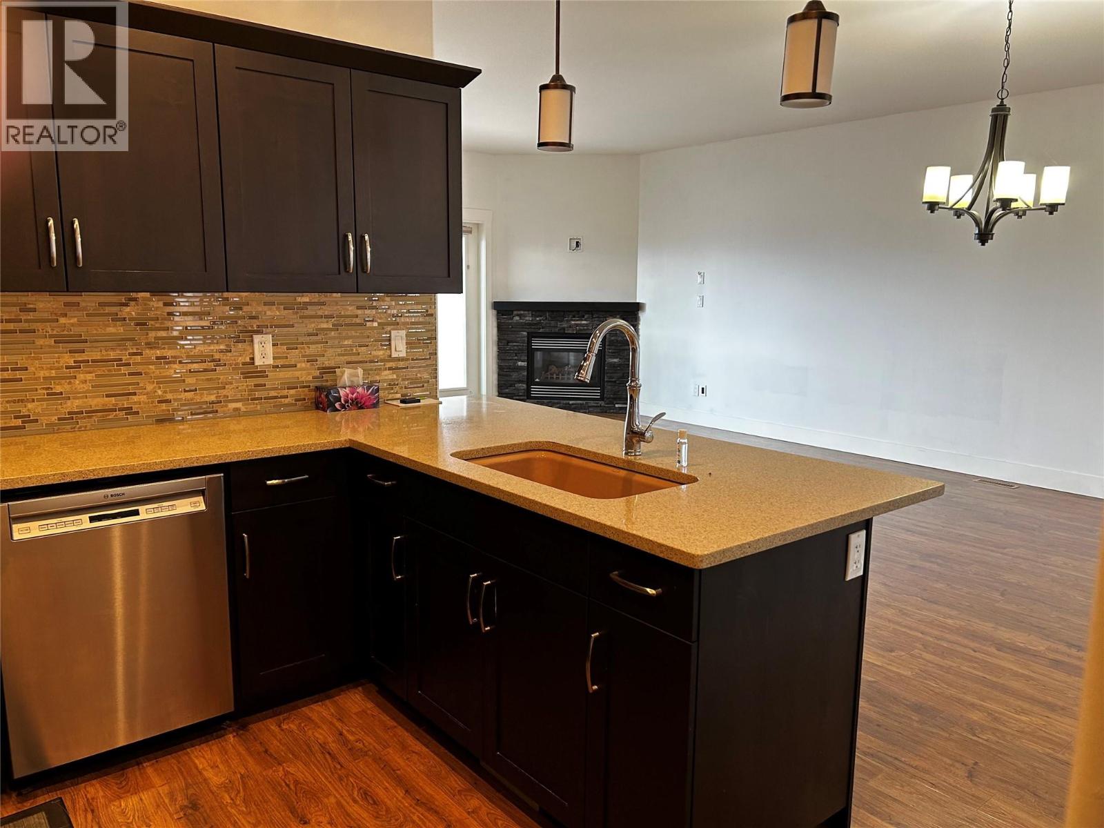 #15 1040 Mt Revelstoke Place - Image 9