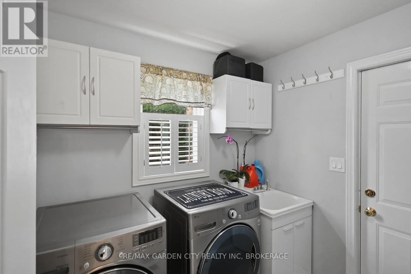 73 WEST FARMINGTON DRIVE - 21