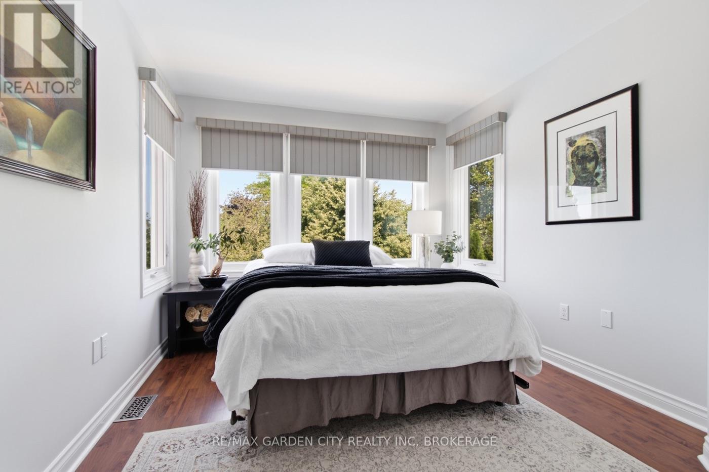 73 WEST FARMINGTON DRIVE - 30