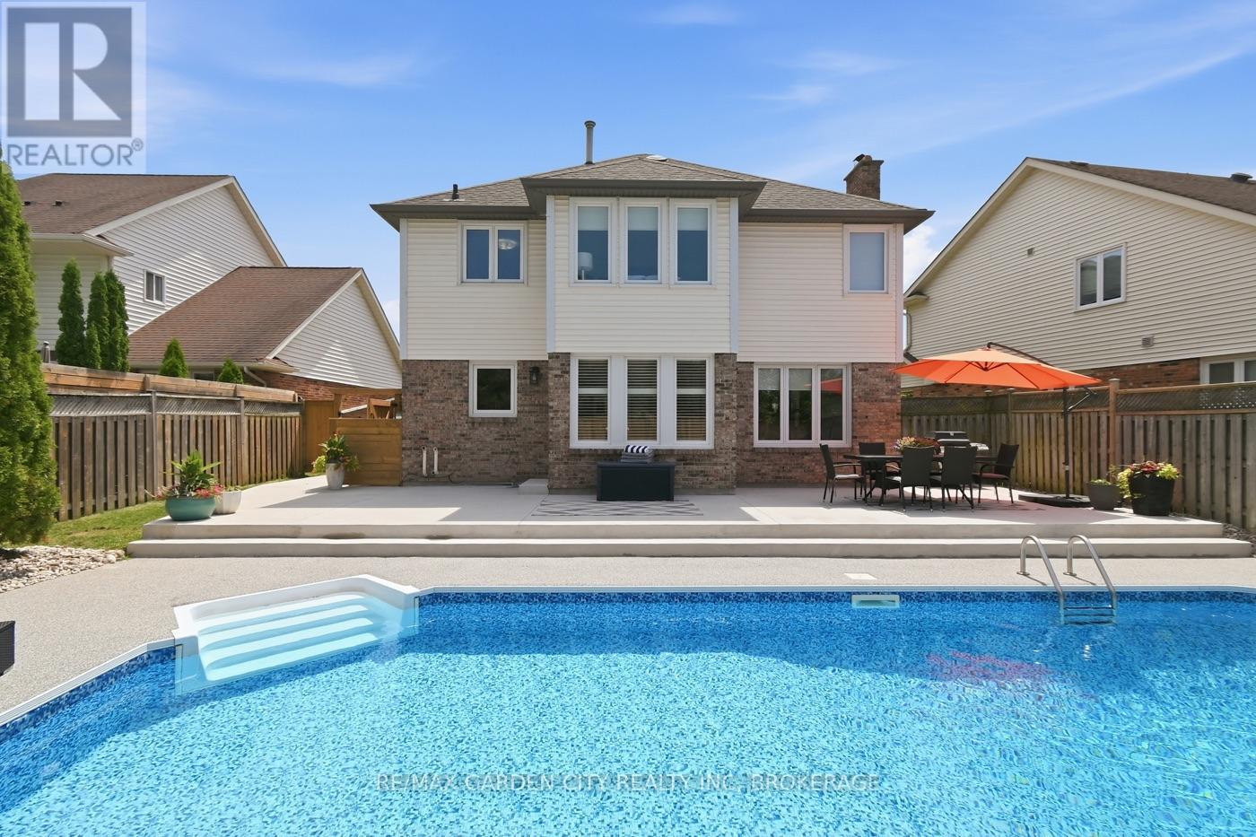 73 WEST FARMINGTON DRIVE - 38