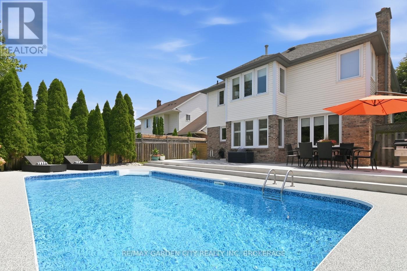 73 WEST FARMINGTON DRIVE - 40
