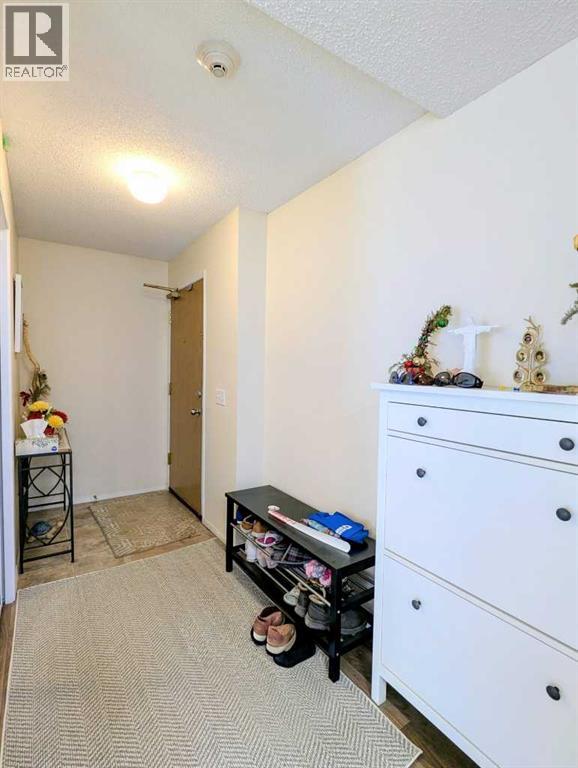 #217 2211 29 Street SW - 5