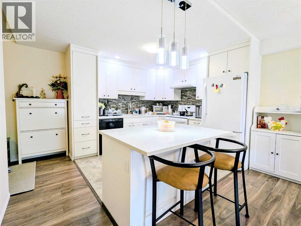 #217 2211 29 Street SW - 4
