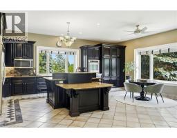 5pc Bathroom - 11 Palomino Drive, Carlisle, ON L0R1H3 Photo 13