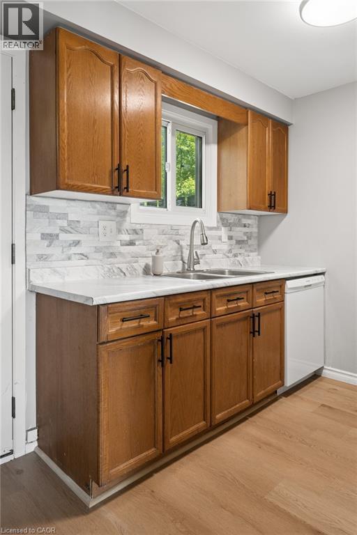 #13 165 GREEN VALLEY Drive - Image 14